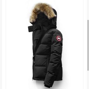 Canada Goose Chelsea Parka w/ Fur Ruff (Lightly Used, Women's Medium)